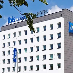 Ibis Budget Warszawa West Station 호텔